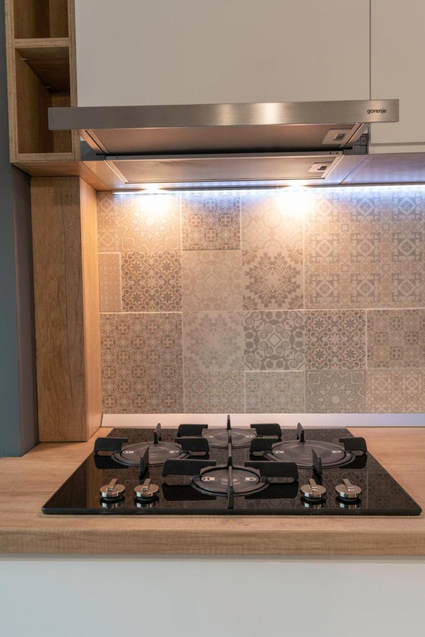 Zebra'S House Apartment บูคาเรสต์ ภายนอก รูปภาพ