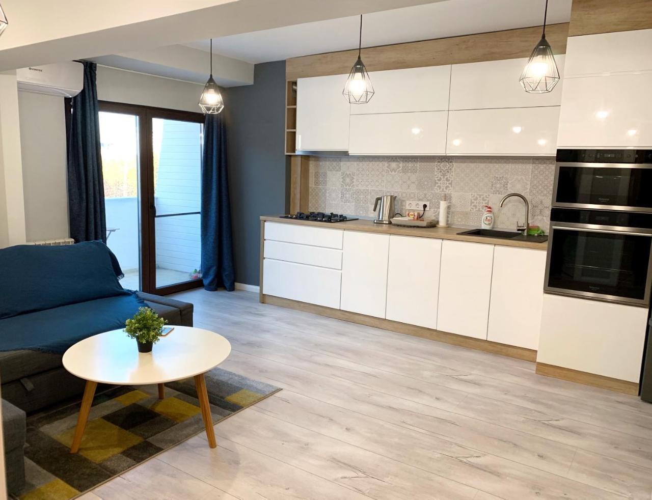 Zebra'S House Apartment บูคาเรสต์ ภายนอก รูปภาพ