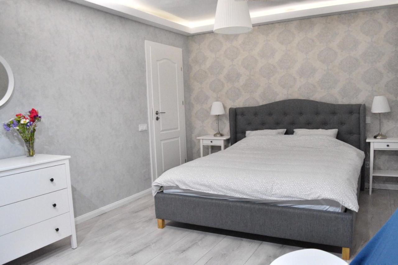 Zebra'S House Apartment บูคาเรสต์ ภายนอก รูปภาพ