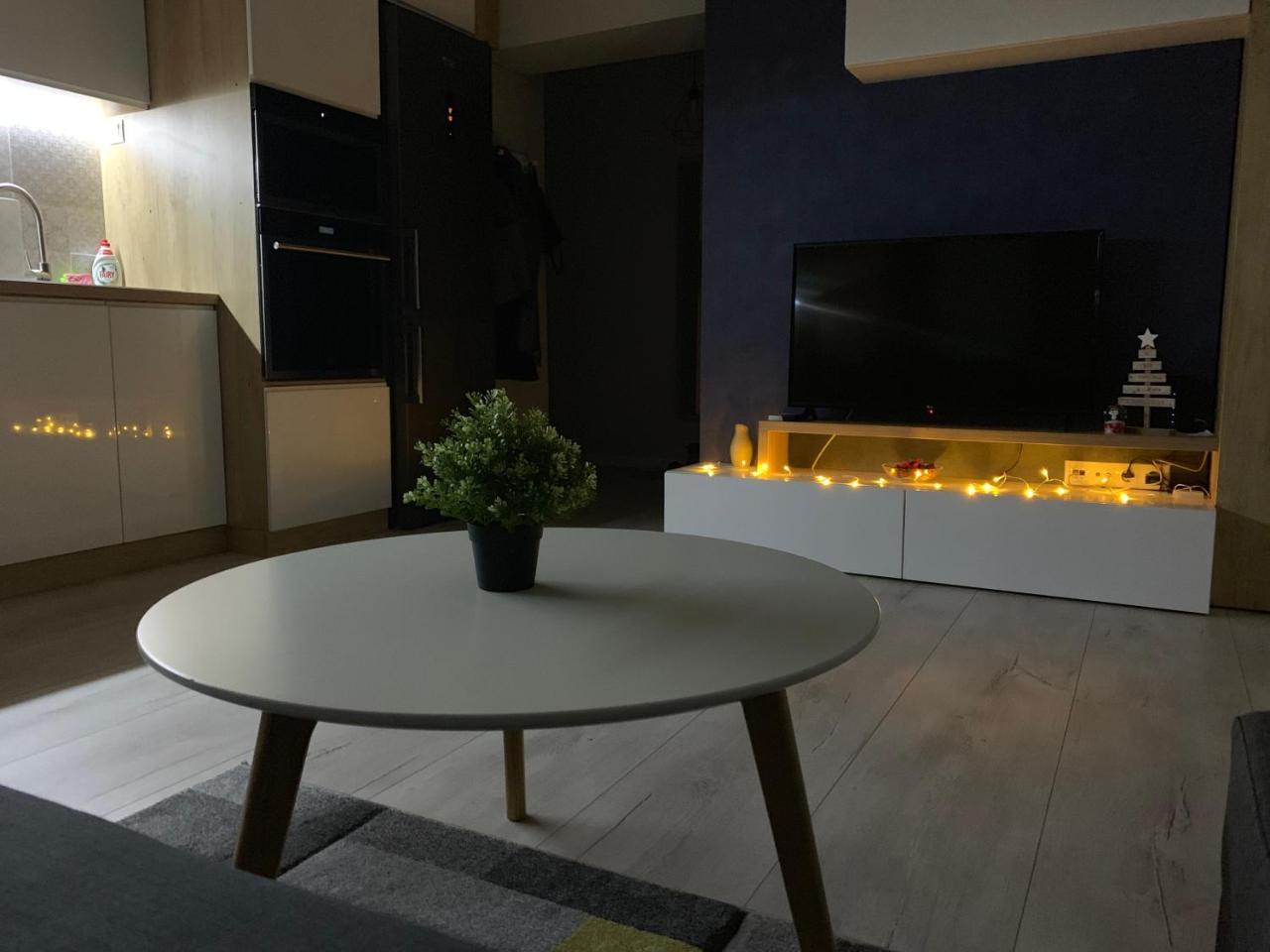 Zebra'S House Apartment บูคาเรสต์ ภายนอก รูปภาพ